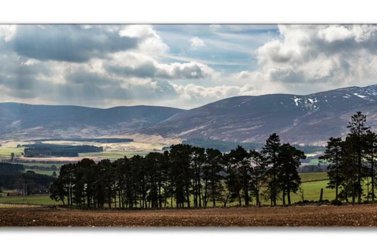 Traditional Family Home In Royal Deeside Aboyne Exteriér fotografie